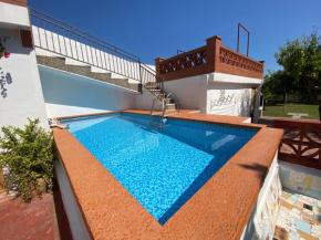 Elga Carob Holidays House by HLCLUB Agency